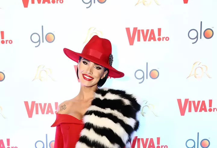 Meghan Markle a declarat că nu va purta niciodată rochii create de Victoria Beckham!