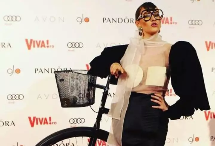 Camelia Potec, apariţie uimitoare după ce a născut. Fiica sa a împlinit o lună