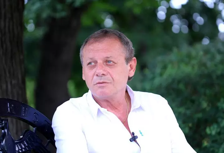 (P) Kronenbourg 1664 Blanc este partener al TIFF si promite sa ofere cinefililor eleganta si gustul Frantei.