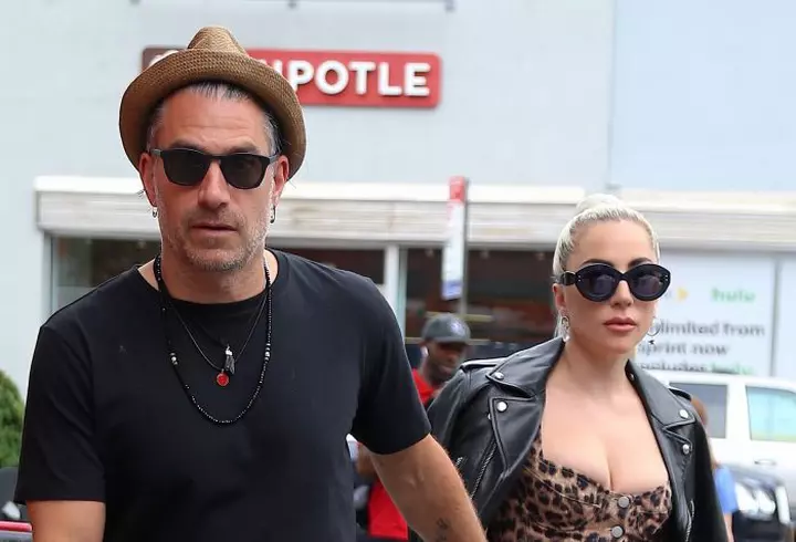 Diana Bart îşi doreşte al doilea copil. Cum face faţă prezentatoarea TV rolului de mămică