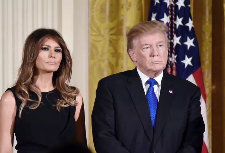 Cum îți îngrijești părul în sezonul rece! Stilistul vedetelor spune tot!