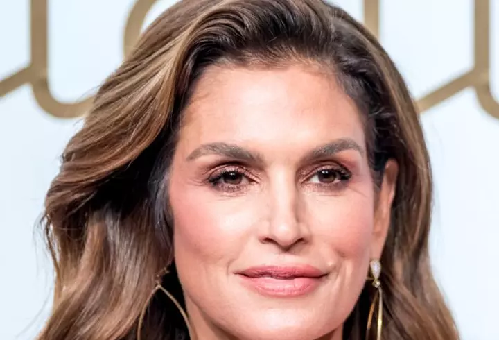 Mască detoxifiantă pentru tenul gras cu argilă și cafea