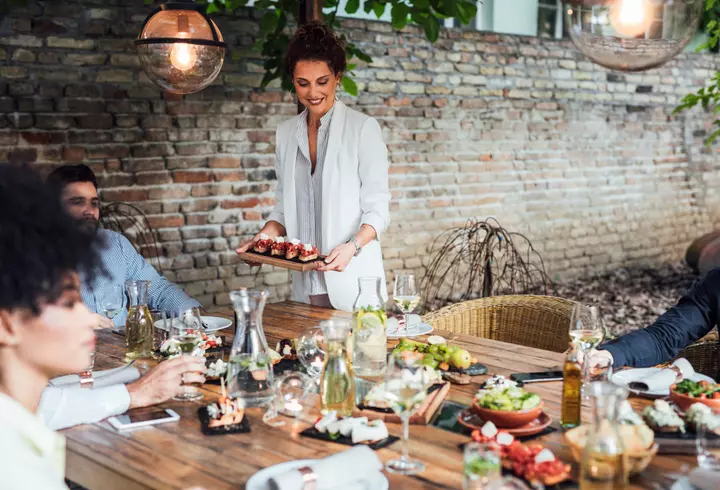 Și vedetele au suferit de depresie postnatală. Care sunt semnele