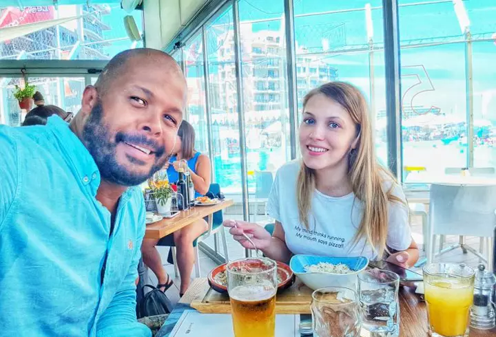 Chef Scărlătescu își dorește să fie model pentru Cătălin Botezatu: ”Să mă urc pe scena lui să prezint și eu un sacou sau orice”