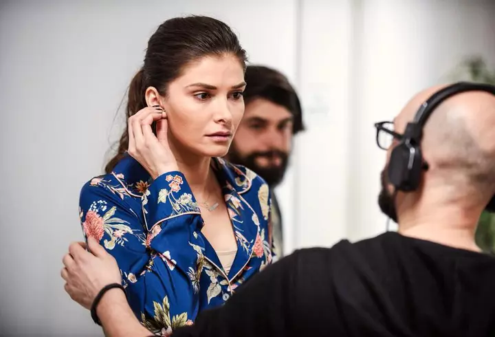 Trecutul neştiut al Ralucăi Bădulescu. Cum arată şi ce face fostul soţ al vedetei