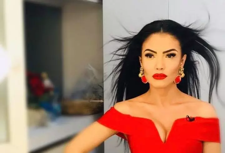 Mirela de la Insula iubirii a avut parte de o noapte romantică. Ce surpriză a găsit în dormitor