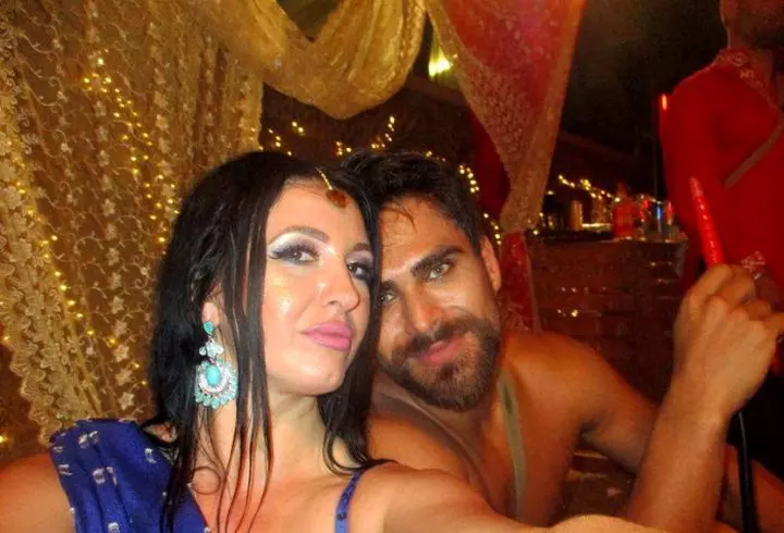 Mirela de la Insula iubirii a avut parte de o noapte romantică. Ce surpriză a găsit în dormitor