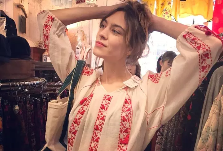 Primele imagini cu Ionuţ ispită la Insula Iubirii. A părăsit-o pe Mirela pentru celebritate