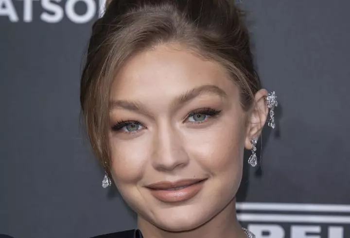 Fă-ți propriul tonic din rozmarin! Ideal pentru împătimitele bronzului!