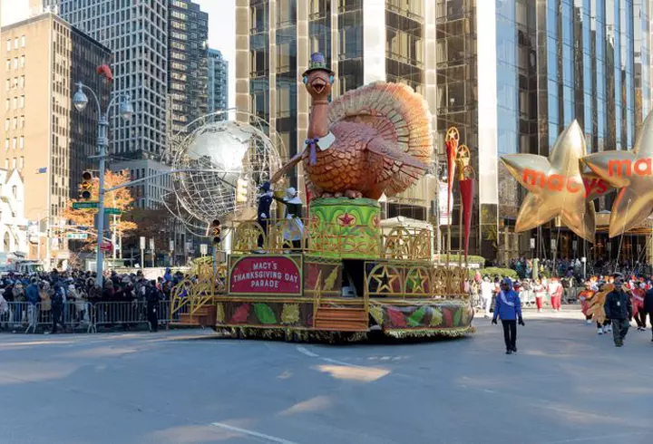 “MAMMA MIA!” revine la Bucureşti, pe 15 martie, la Sala Palatului!