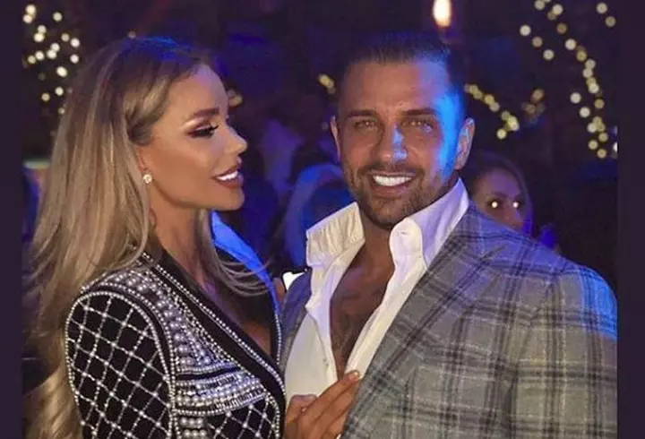 Tania Budi, la 51 de ani - dovadă că frumusețea nu are vârstă. Imagini cu femeia pe care au iubit-o pătimaș cei mai doriți bărbați din România