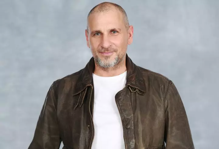 Giulia s-a lăsat pe mâna medicului estetician: ”Nu o să arăt ca venind de la muzeul figurilor de ceară”. Iată rezultatul!