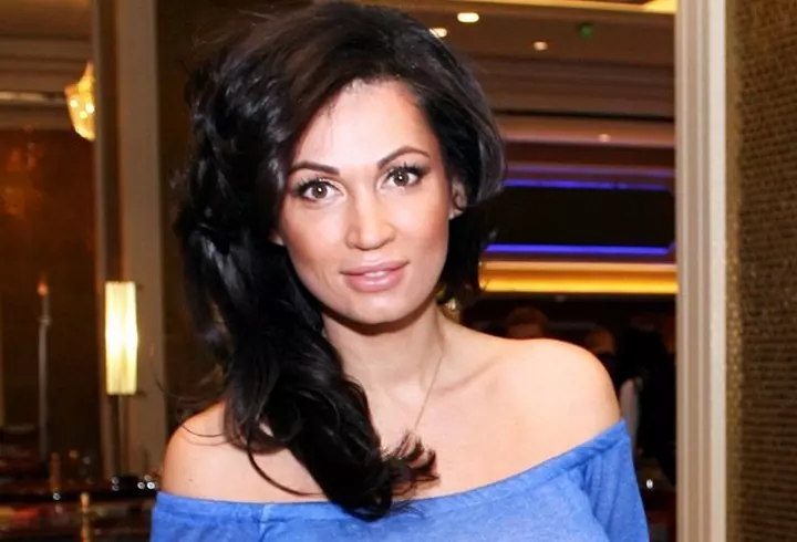 Tania Budi, la 51 de ani - dovadă că frumusețea nu are vârstă. Imagini cu femeia pe care au iubit-o pătimaș cei mai doriți bărbați din România