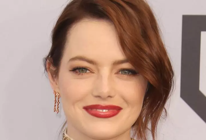 (P) FOREO lansează LUNA 3 pentru împrospătarea, hidratarea și tonifierea tenului tău