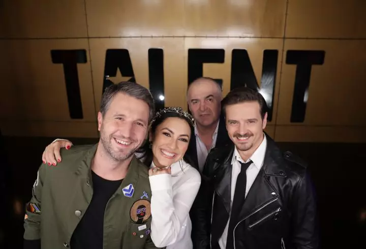 Tania Budi, la 51 de ani - dovadă că frumusețea nu are vârstă. Imagini cu femeia pe care au iubit-o pătimaș cei mai doriți bărbați din România