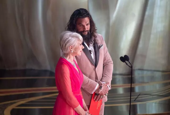 Dieta Nicoletei Luciu. A renunțat la câteva alimente și mănâncă salată de 3 ori pe zi în ce combinație dorește