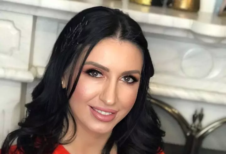 Elena Gheorghe, schimbare de look pentru videoclipul piesei „Turboman”