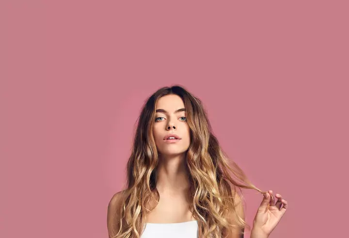 (P) FOREO lansează LUNA 3 pentru împrospătarea, hidratarea și tonifierea tenului tău