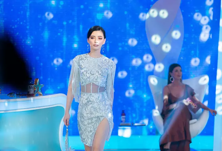 Ruby și-a făcut 2 operații estetice în secret, la 18 ani. Acum are probleme grave cu sânii!