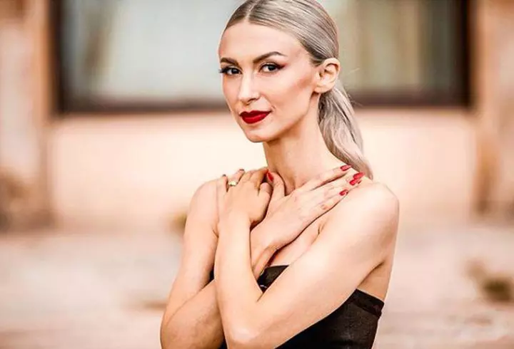 Andreea Bălan, primele declarații din spital. Proaspăta mămică mulțumește medicilor că au salvat-o