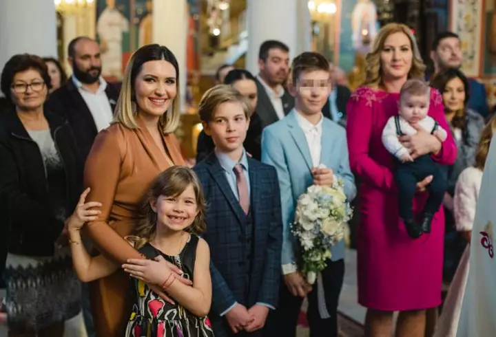 Andreea Bălan, primele declarații din spital. Proaspăta mămică mulțumește medicilor că au salvat-o