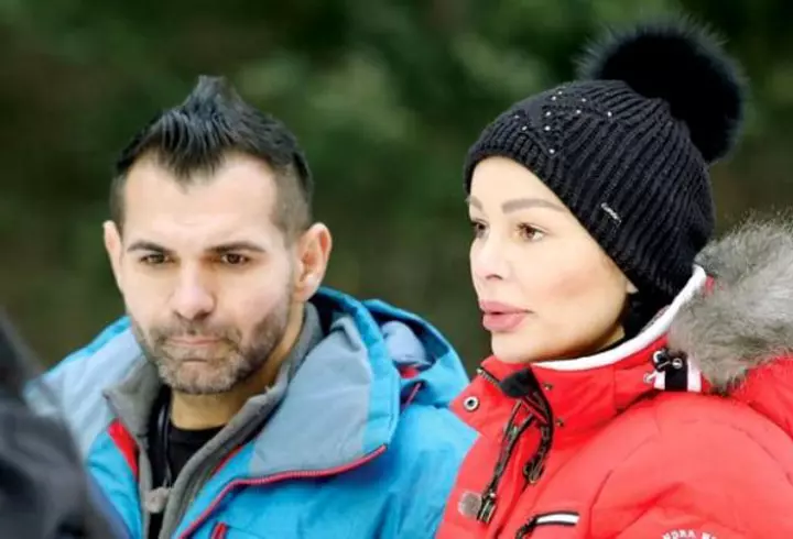 Ruby și-a făcut 2 operații estetice în secret, la 18 ani. Acum are probleme grave cu sânii!