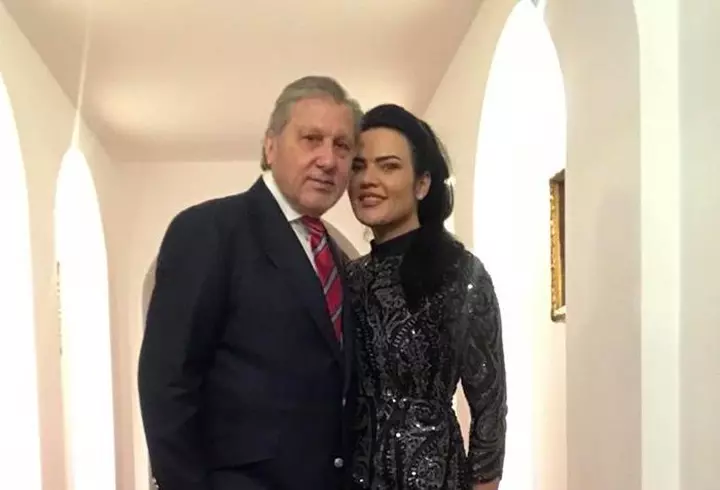 Ruby și-a făcut 2 operații estetice în secret, la 18 ani. Acum are probleme grave cu sânii!