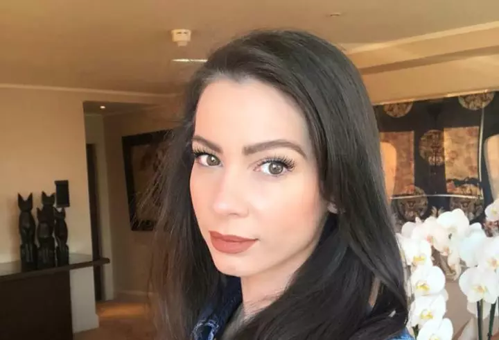 Elena Gheorghe, schimbare de look pentru videoclipul piesei „Turboman”