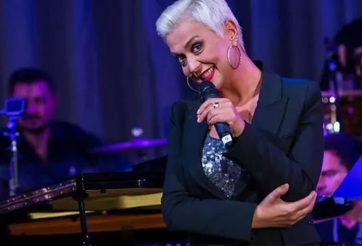 Ruby și-a făcut 2 operații estetice în secret, la 18 ani. Acum are probleme grave cu sânii!