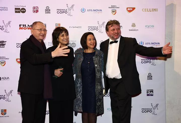 Ruby și-a făcut 2 operații estetice în secret, la 18 ani. Acum are probleme grave cu sânii!