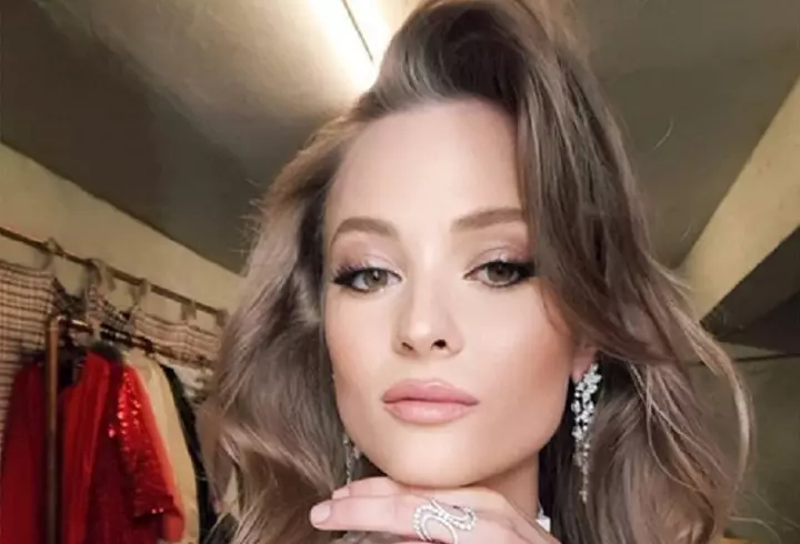 Ruby și-a făcut 2 operații estetice în secret, la 18 ani. Acum are probleme grave cu sânii!