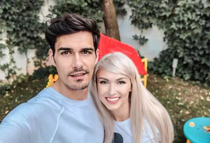 Andreea Bălan, primele declarații din spital. Proaspăta mămică mulțumește medicilor că au salvat-o