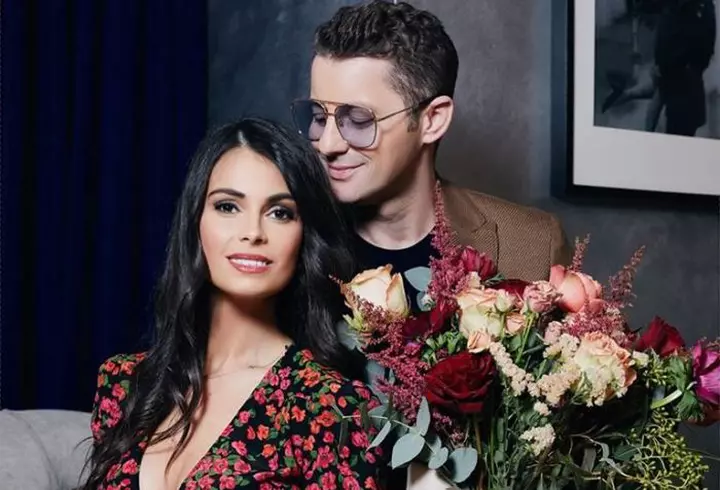 Cine este Izabela Stress, cel mai de succes român pe YouTube! Câștigă 40.000 de dolari pe zi din videoclipuri în care face slime!