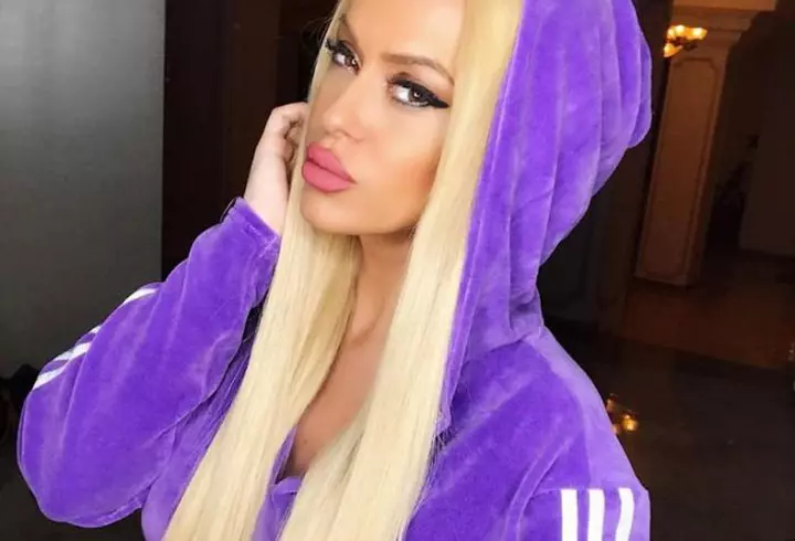 Vă mai amintiți cum arăta Rita Mureșan când era MISS ROMÂNIA? Mesajul creatoarei de modă pentru cei care îi reproșează că s-a îngrășat