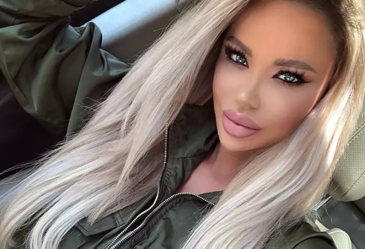 Cine este Izabela Stress, cel mai de succes român pe YouTube! Câștigă 40.000 de dolari pe zi din videoclipuri în care face slime!