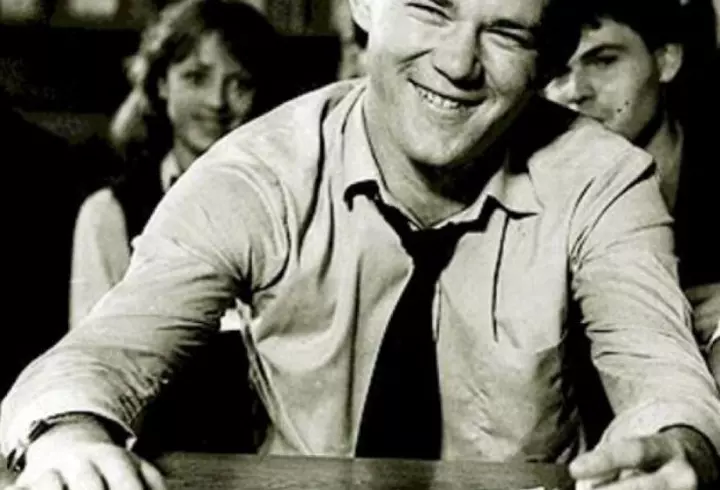 A ieșit din lumina reflectoarelor, dar nu s-a lăsat de muzică! Ce face și cum arată Dida Drăgan, la 72 de ani