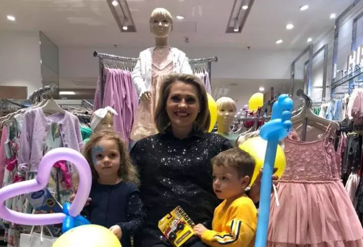 Maestrul Gheorghe Zamfir are o soție cu 44 de ani mai tânără! Cum arată partenera lui acum!