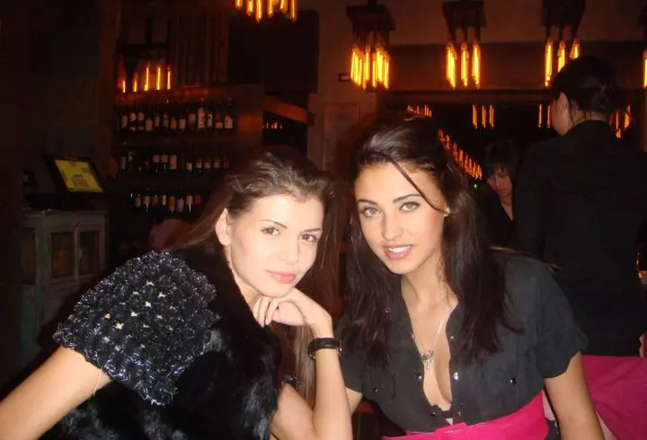 După 10 ani! Andreea Marin și Violeta, fiica ei, pictorial EXCLUSIV în VIVA! de iulie. Totul din culisele ședinței foto!