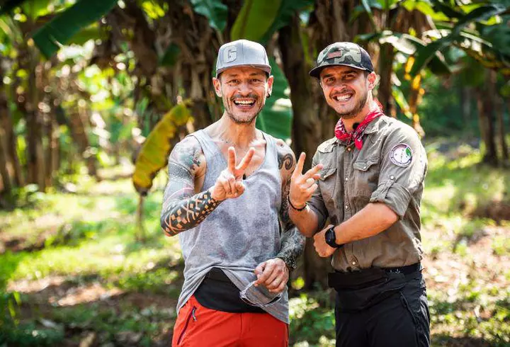 Maestrul Gheorghe Zamfir are o soție cu 44 de ani mai tânără! Cum arată partenera lui acum!