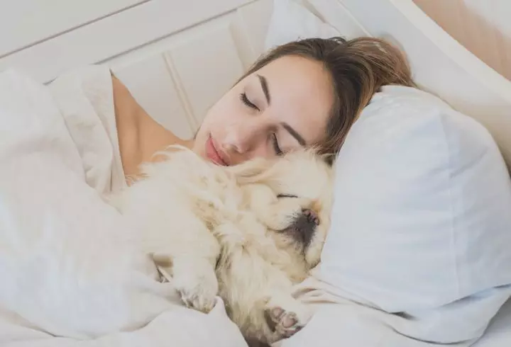 Faci sport? Rădăcina care te ajută să scapi de febra musculară!