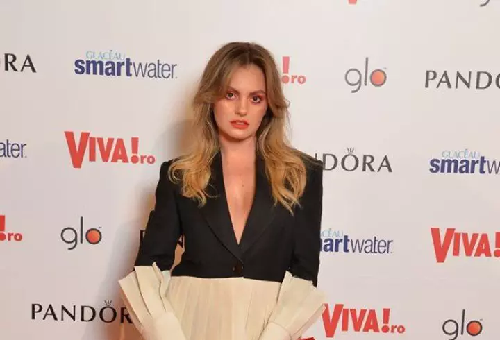 Cum se vede Adelina Pestrițu peste 20 de ani: "Cred că o să fiu o femeie plină de tatuaje, tunsă scurt și foarte cool"