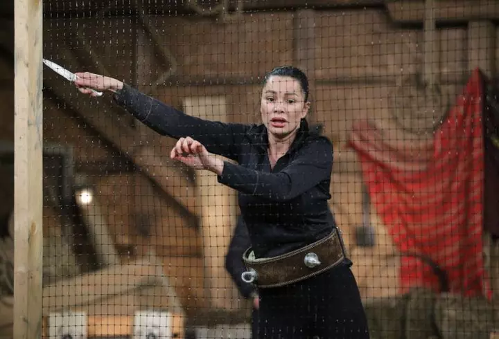 Lidia Buble a prins buchetul. Artista a fost fără Răzvan Simion la nunta surorii ei