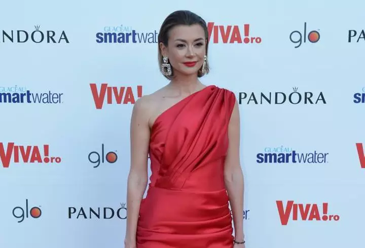 Cum se vede Adelina Pestrițu peste 20 de ani: "Cred că o să fiu o femeie plină de tatuaje, tunsă scurt și foarte cool"