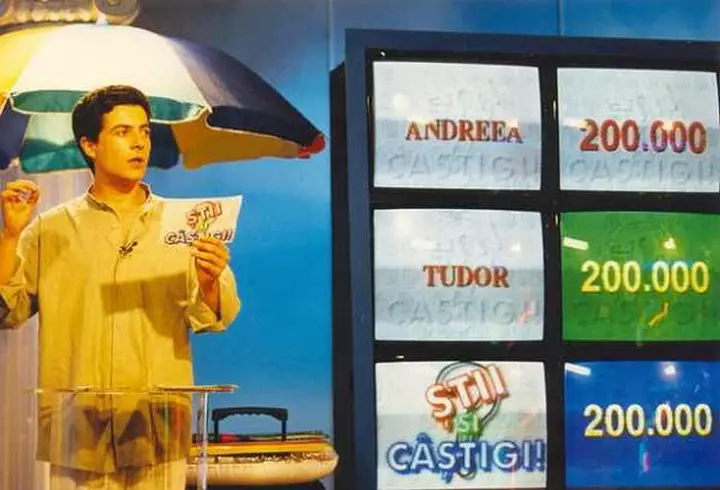 Antonia a învățat de mică cum să se îmbrace. Mama ei, Denise Iacobescu, a fost modelul său