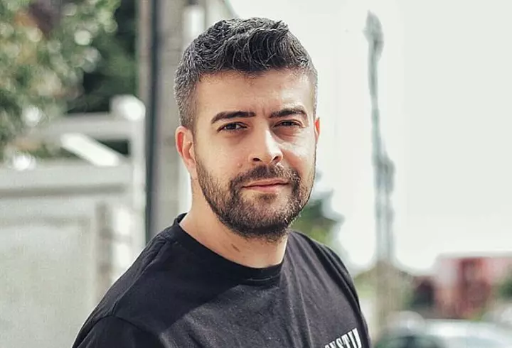 Antonia a învățat de mică cum să se îmbrace. Mama ei, Denise Iacobescu, a fost modelul său