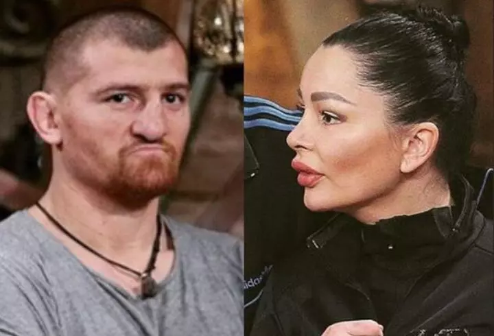 Ce familie frumoasă are Dana Nălbaru! Cântăreața are 3 copii cu Dragoș Bucur, însă fata cea mare arată de parcă i-ar fi soră!