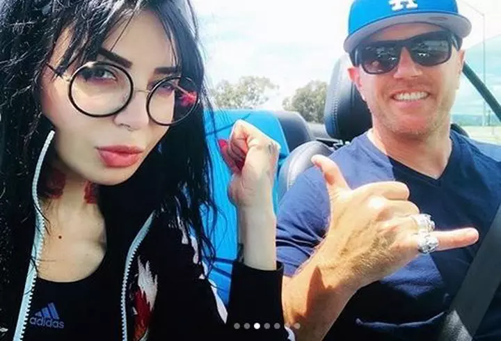 Ce familie frumoasă are Dana Nălbaru! Cântăreața are 3 copii cu Dragoș Bucur, însă fata cea mare arată de parcă i-ar fi soră!