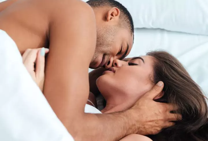 De ce vor bărbații să facă sex anal cu partenerele lor. Nu e vorba doar despre o practică sexuală