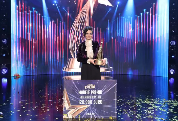 Cristina Spătar își vinde bijuteriile și ceasurile ca să-și întrețină copiii: ”Concertele sunt din ce în ce mai puține…”