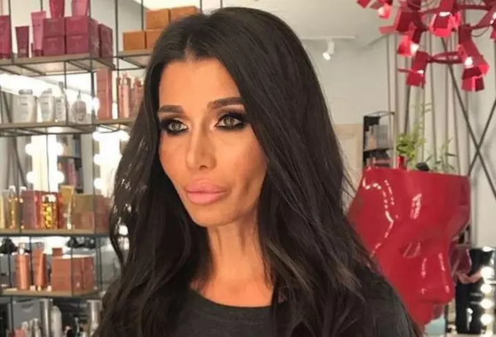 Cristina Joia a depus plângere împotriva femeii care a desfigurat-o. Cine este femeia care a agresat-o în plină stradă